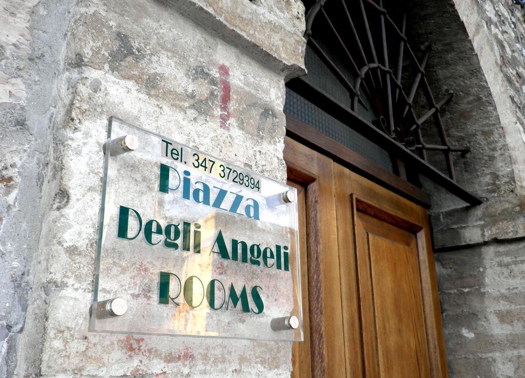 Hotel Piazza Degli Angeli Assisi Exterior foto